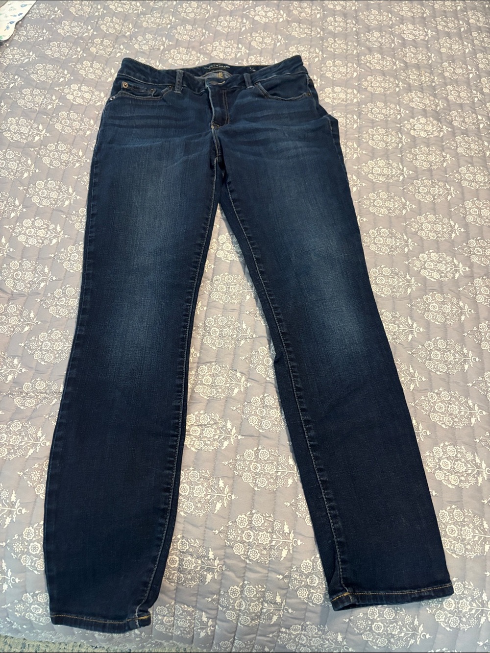 Lucky Brand Women's Dark Wash Straight Leg Jeans